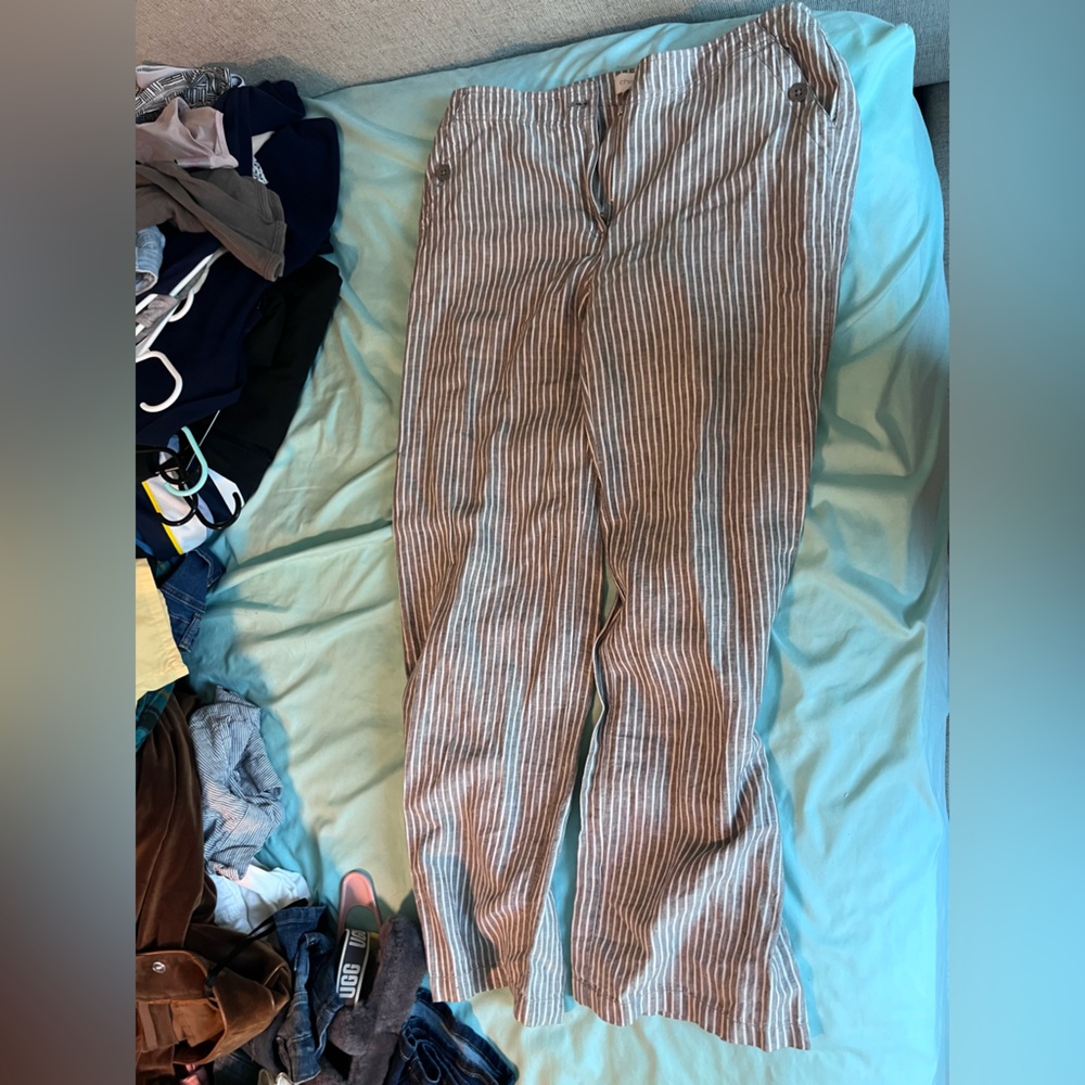 Women’s chicos size 15